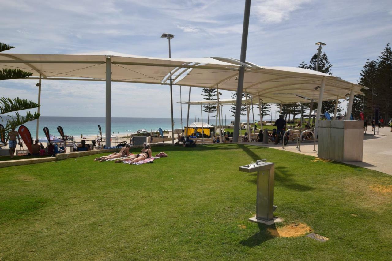 פרת'' Scarborough Beach Front Resort - Shell Ten מראה חיצוני תמונה